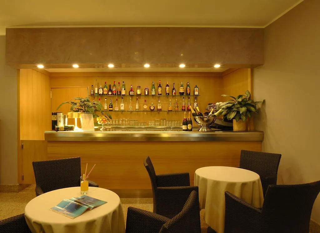 Hotel Corso Alaxi Hotels