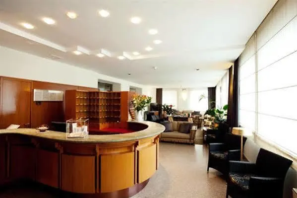 Hotel Corso Alaxi Hotels